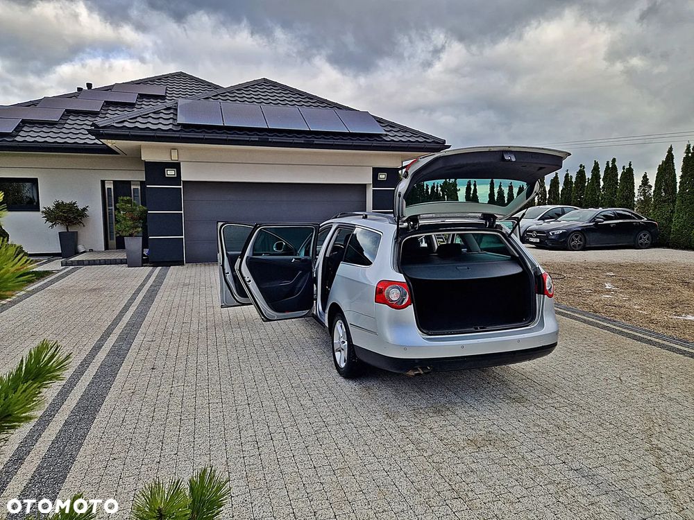 Volkswagen Passat - 8