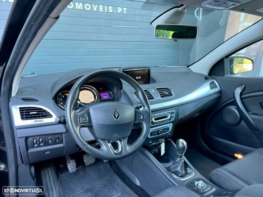 Renault Mégane Coupe 1.6 dCi Limited SS - 9