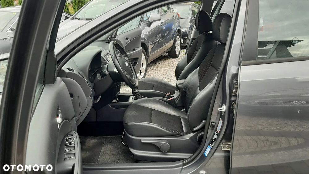 Hyundai i30 1.4 Edition Plus - 6