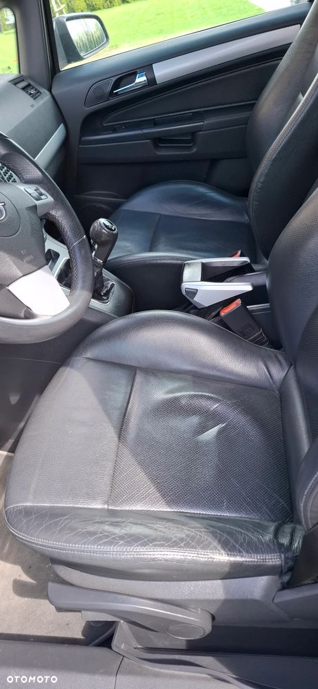 Opel Zafira 2.0 T Sport - 6