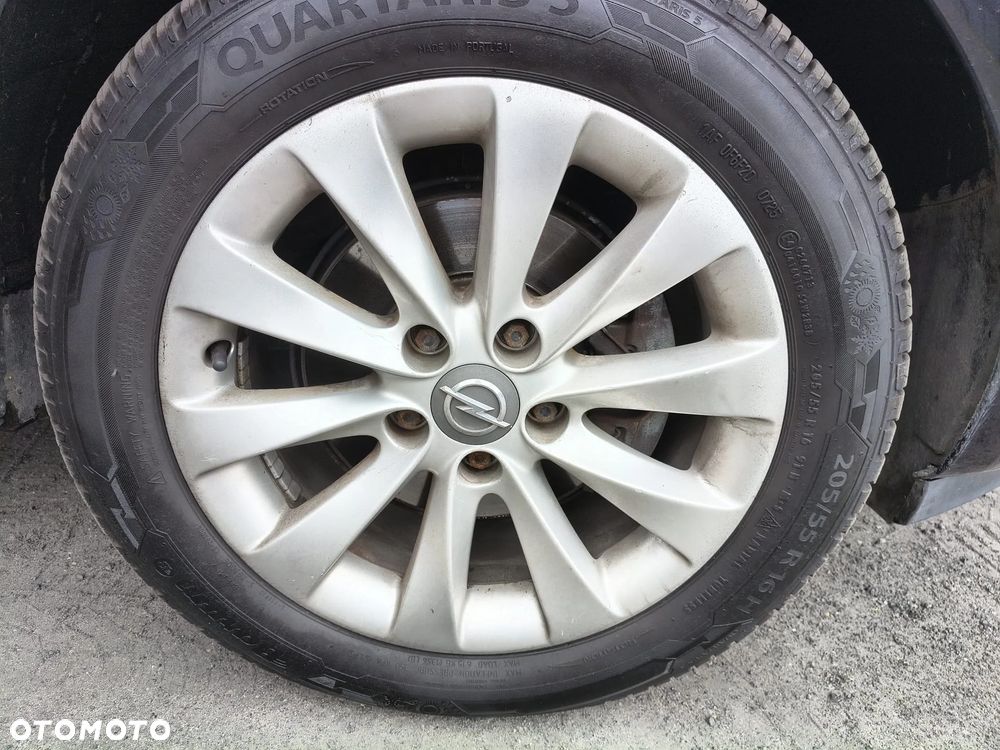 Opel Meriva - 13