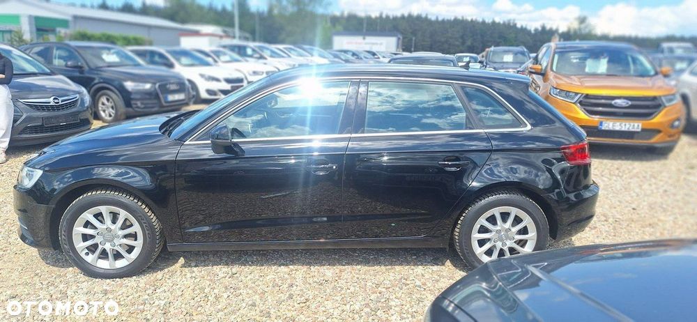 Audi A3 Sportback - 4