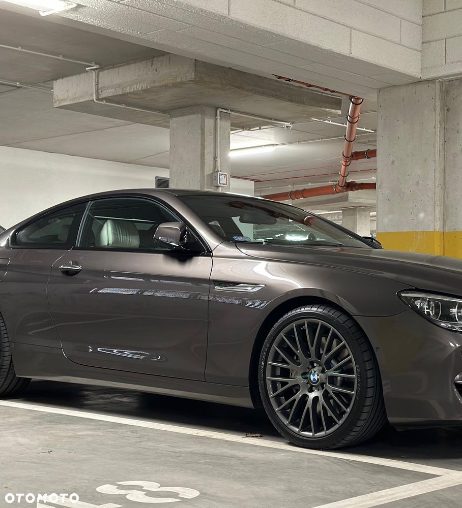 BMW Seria 6 650i - 14