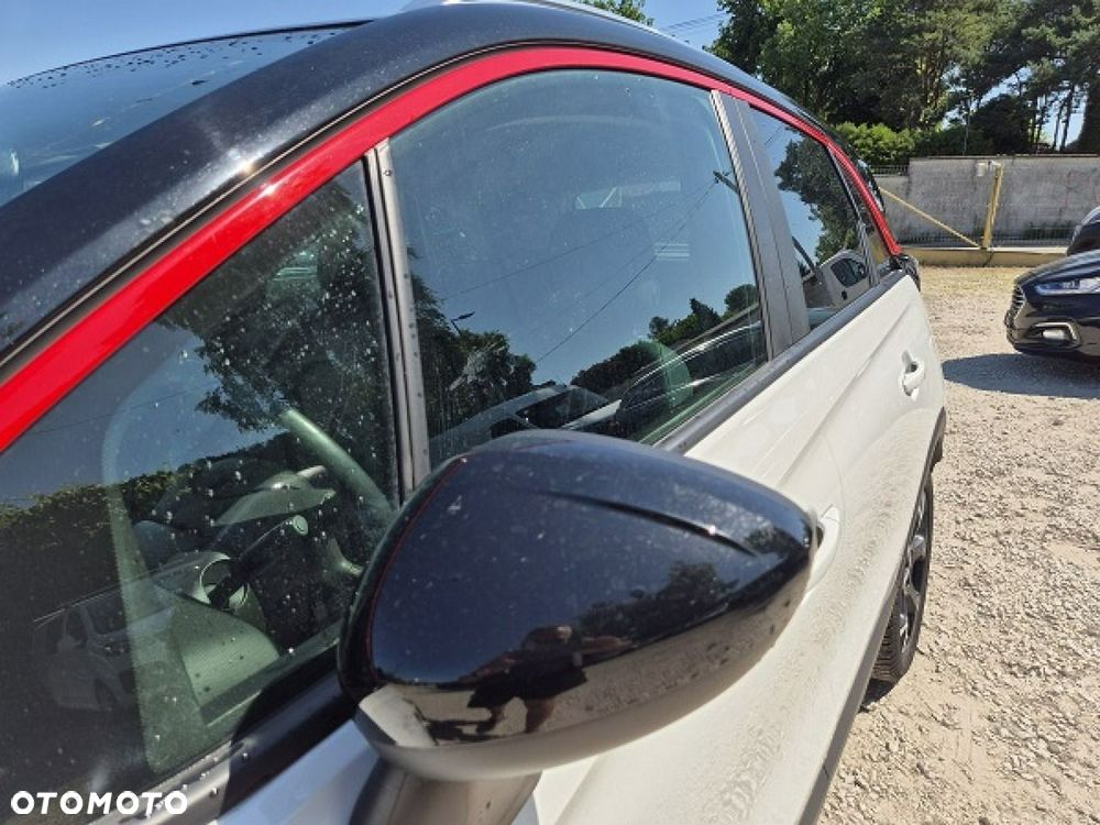 Opel Crossland X - 11