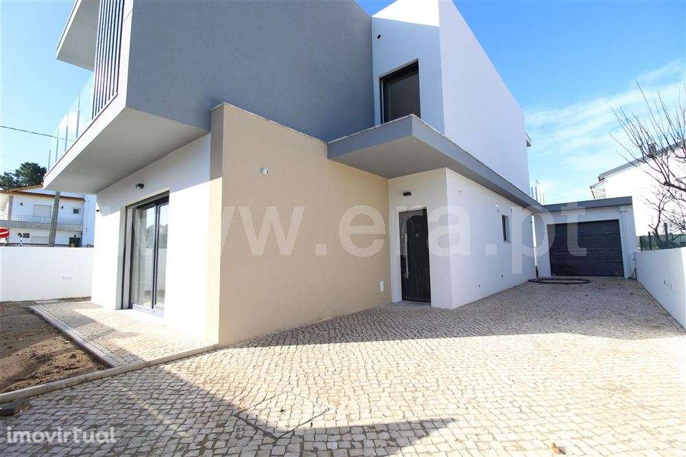 Moradia Isolada 4 quartos, Venda - Grande imagem: 3/22