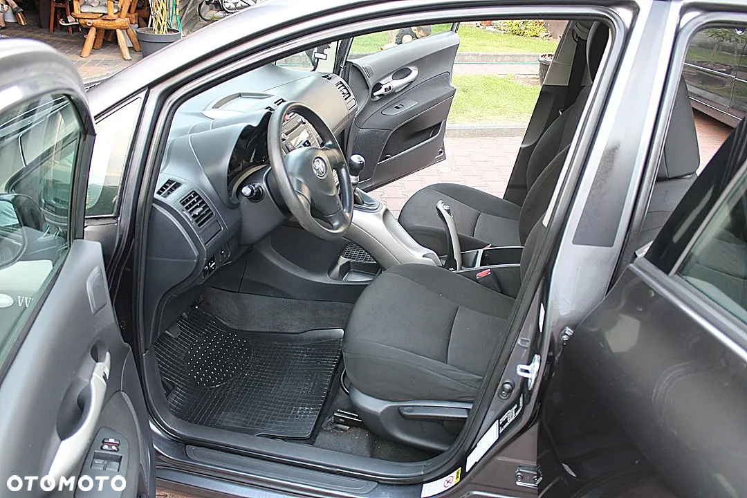 Toyota Auris 1.4 VVT-i Luna - 13