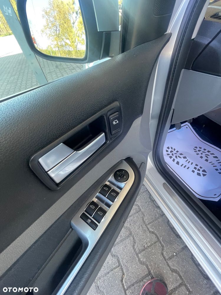 Ford Focus 1.6 Ghia - 24