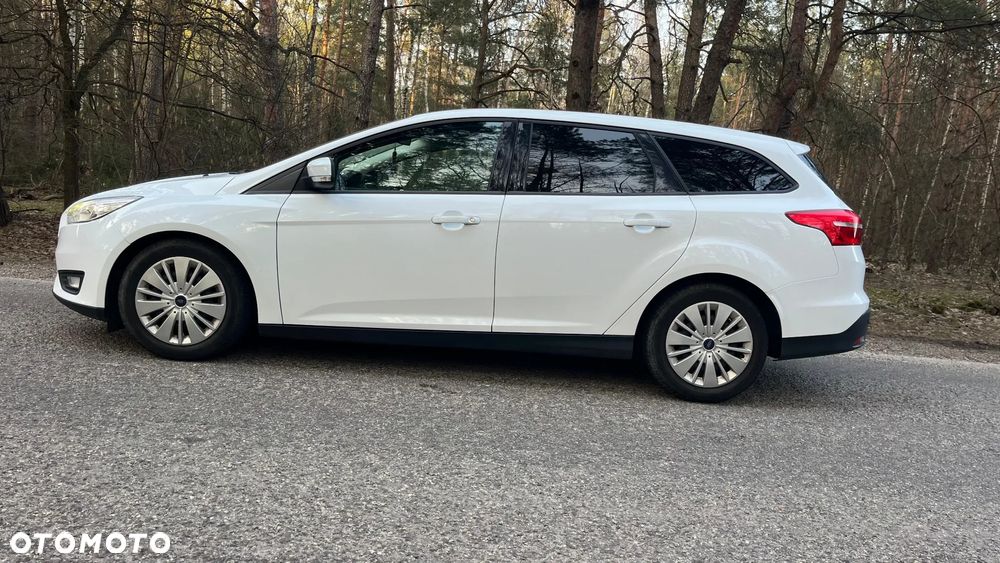 Ford Focus 1.5 TDCi SYNC Edition ASS PowerShift - 9