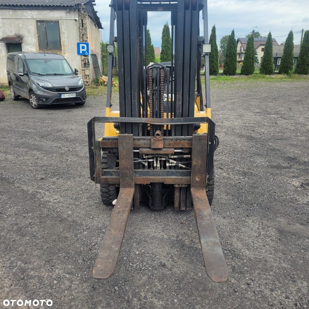 Caterpillar GP18 - 3