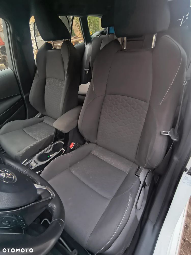 Toyota Corolla 1.8 Hybrid Comfort - 2