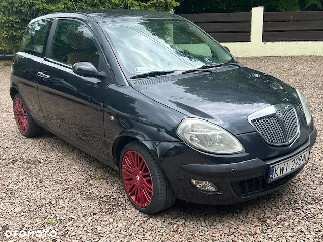 Lancia Ypsilon 1.2 16v Class - 1