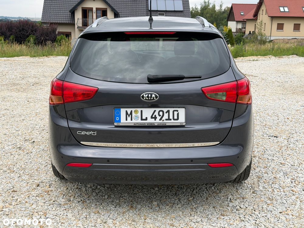 Kia Ceed 1.6 GDI DCT Spirit - 6