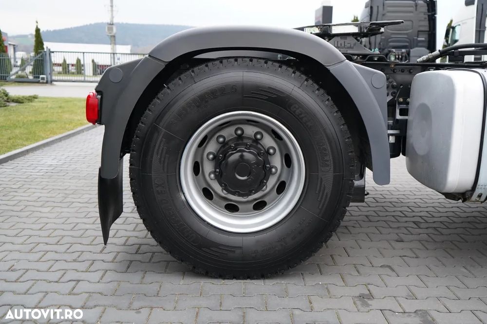 MAN TGX 18.500 / 4x4 / HIDRAULICĂ / HIDROPROPULSARE / CABINĂ JOSĂ / ANVELOPE 100% / EURO 6 / - 22