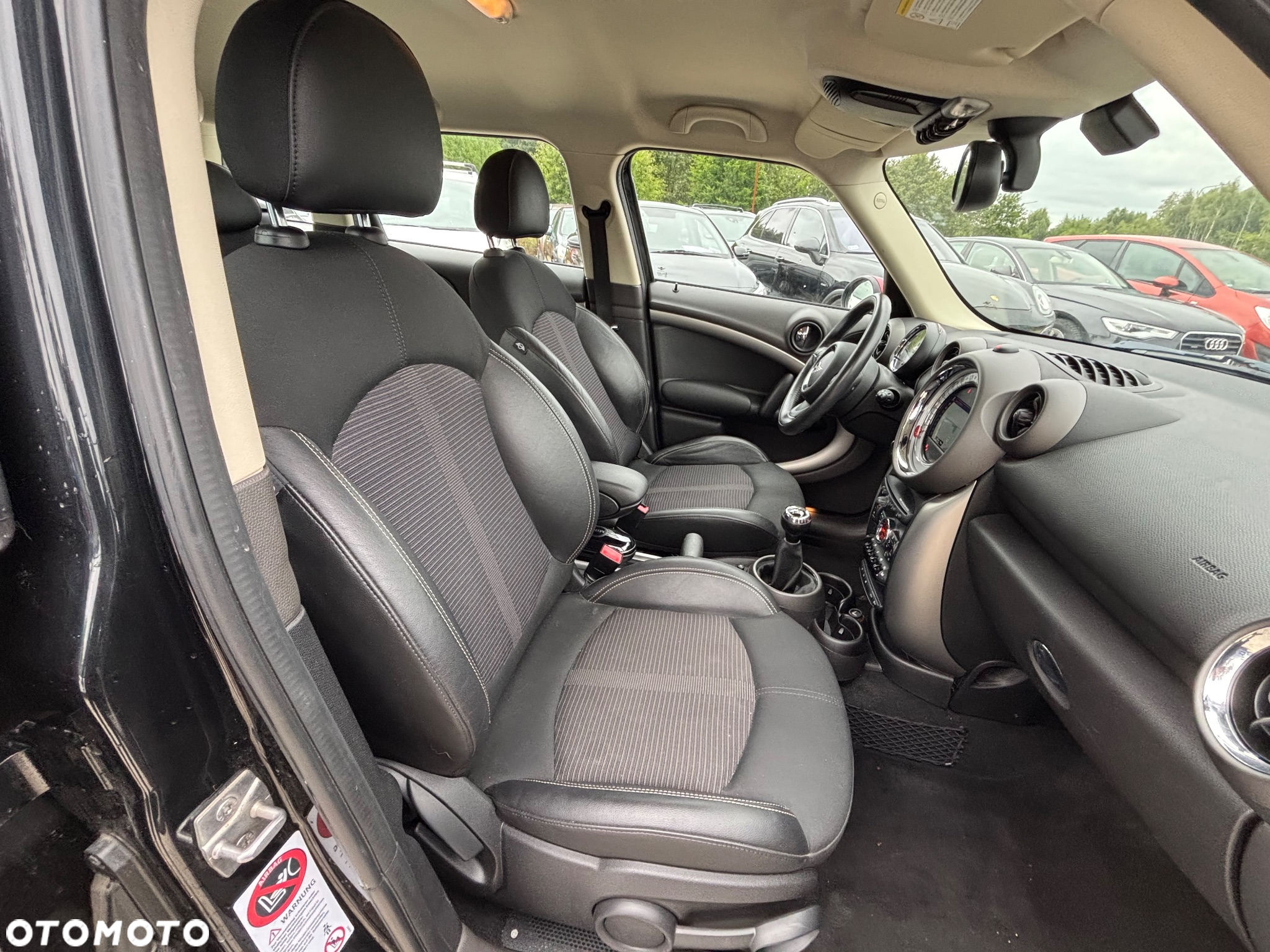 MINI Countryman - 25