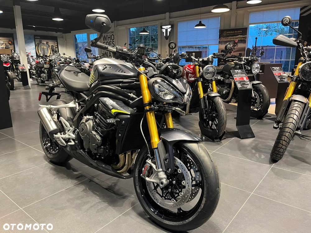Triumph Speed Triple - 1
