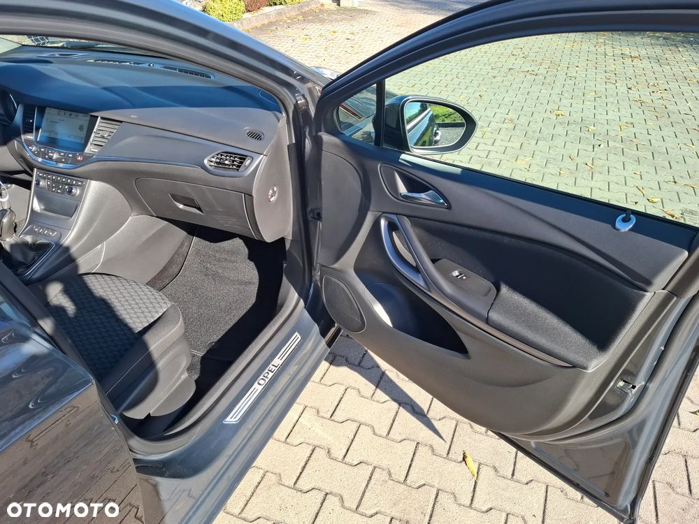 Opel Astra - 31