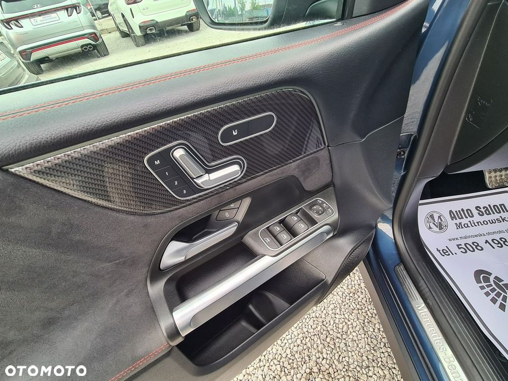 Mercedes-Benz GLB 200 d AMG Line 8G-DCT - 27