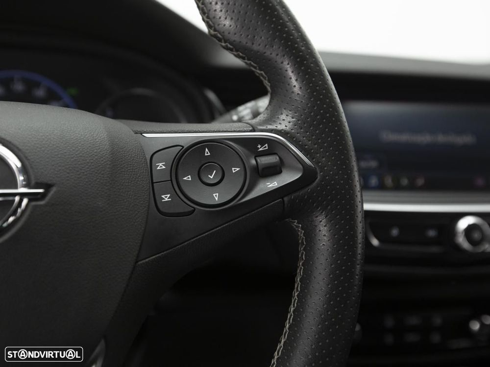 Opel Insignia Sports Tourer - 21