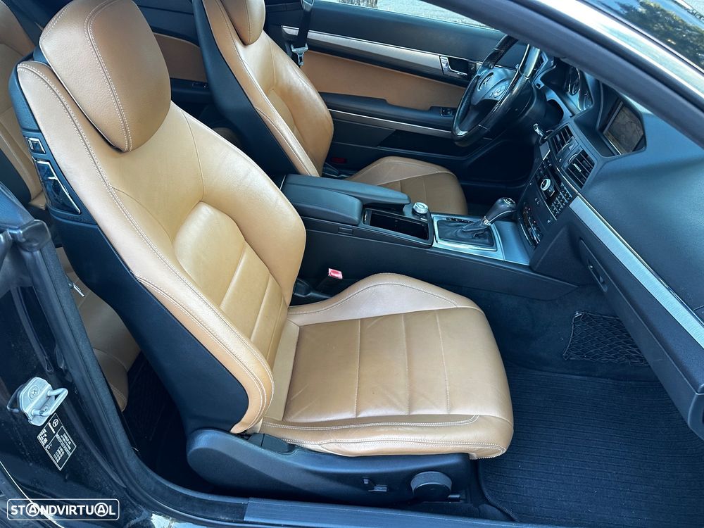 Mercedes-Benz E 350 CDi Avantgarde BlueEfficiency Auto - 24