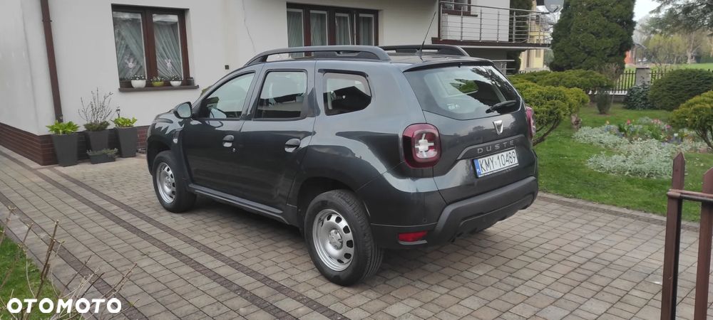 Dacia Duster 1.6 SCe Comfort - 4