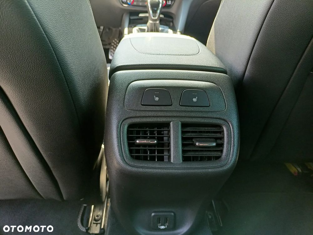 Opel Insignia - 22
