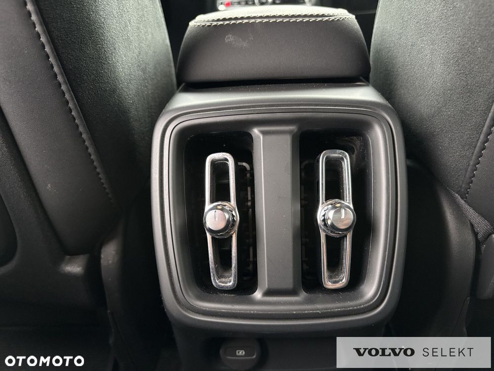 Volvo XC 40 - 20