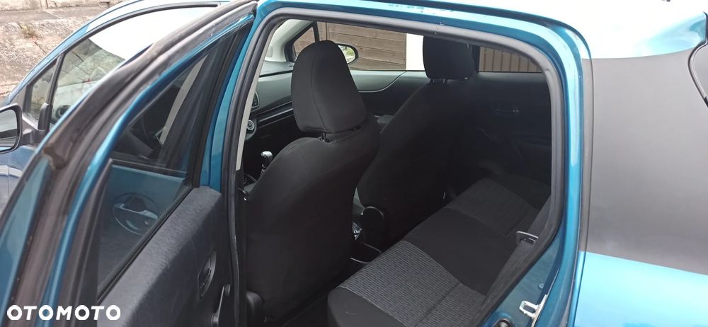 Toyota Yaris 1.33 Premium - 8