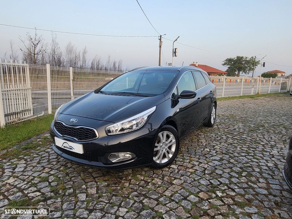 Kia Ceed 1.6 CRDi Prime - 1