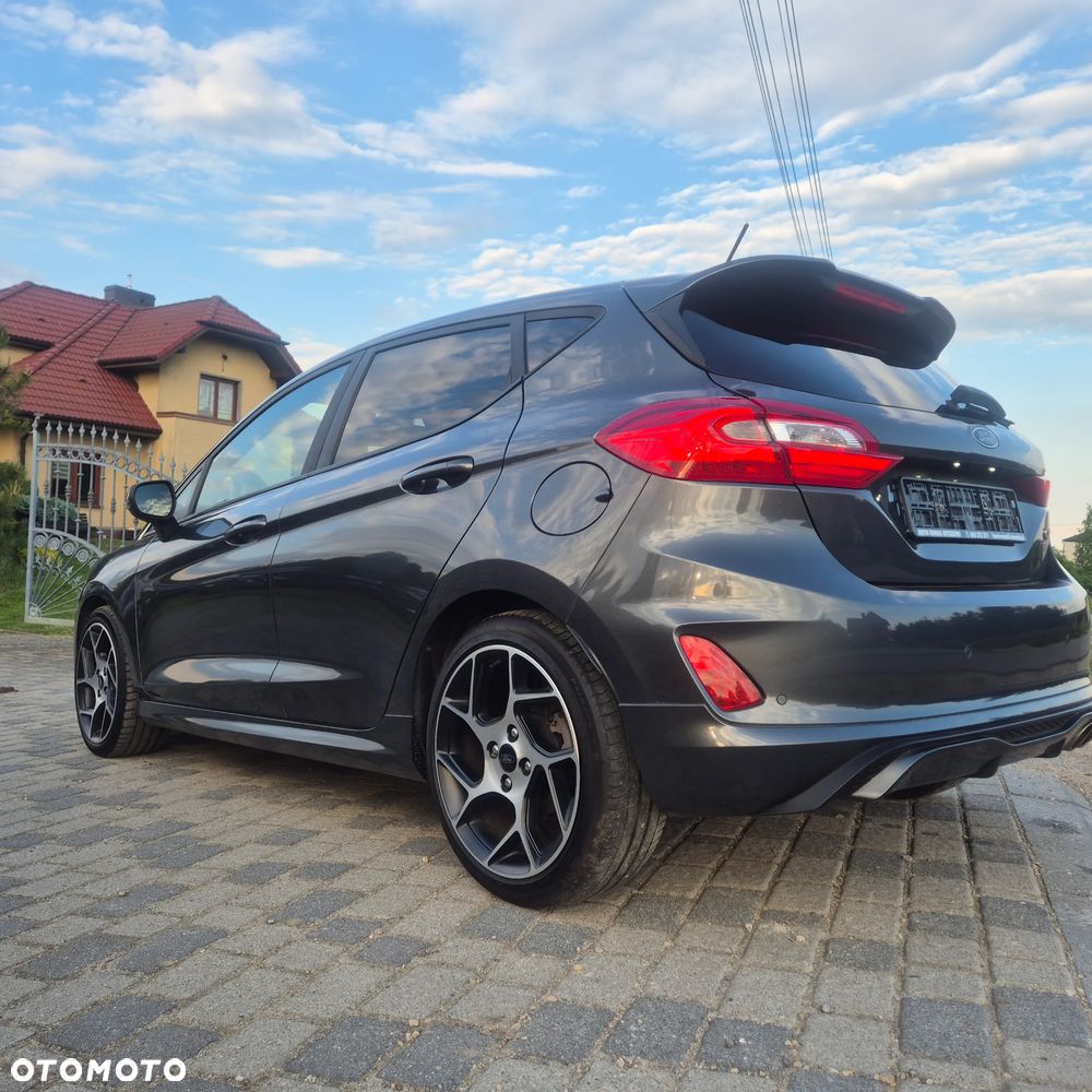 Ford Fiesta 1.5 EcoBoost S&S ST - 22