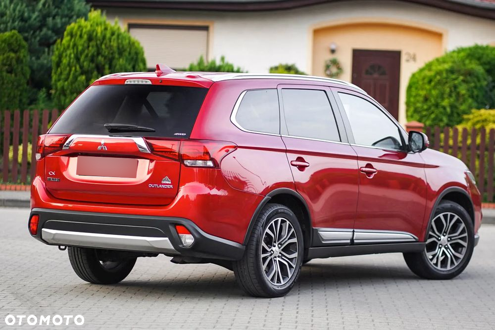 Mitsubishi Outlander 2.2 DI-D Intense + SDA 4WD - 3