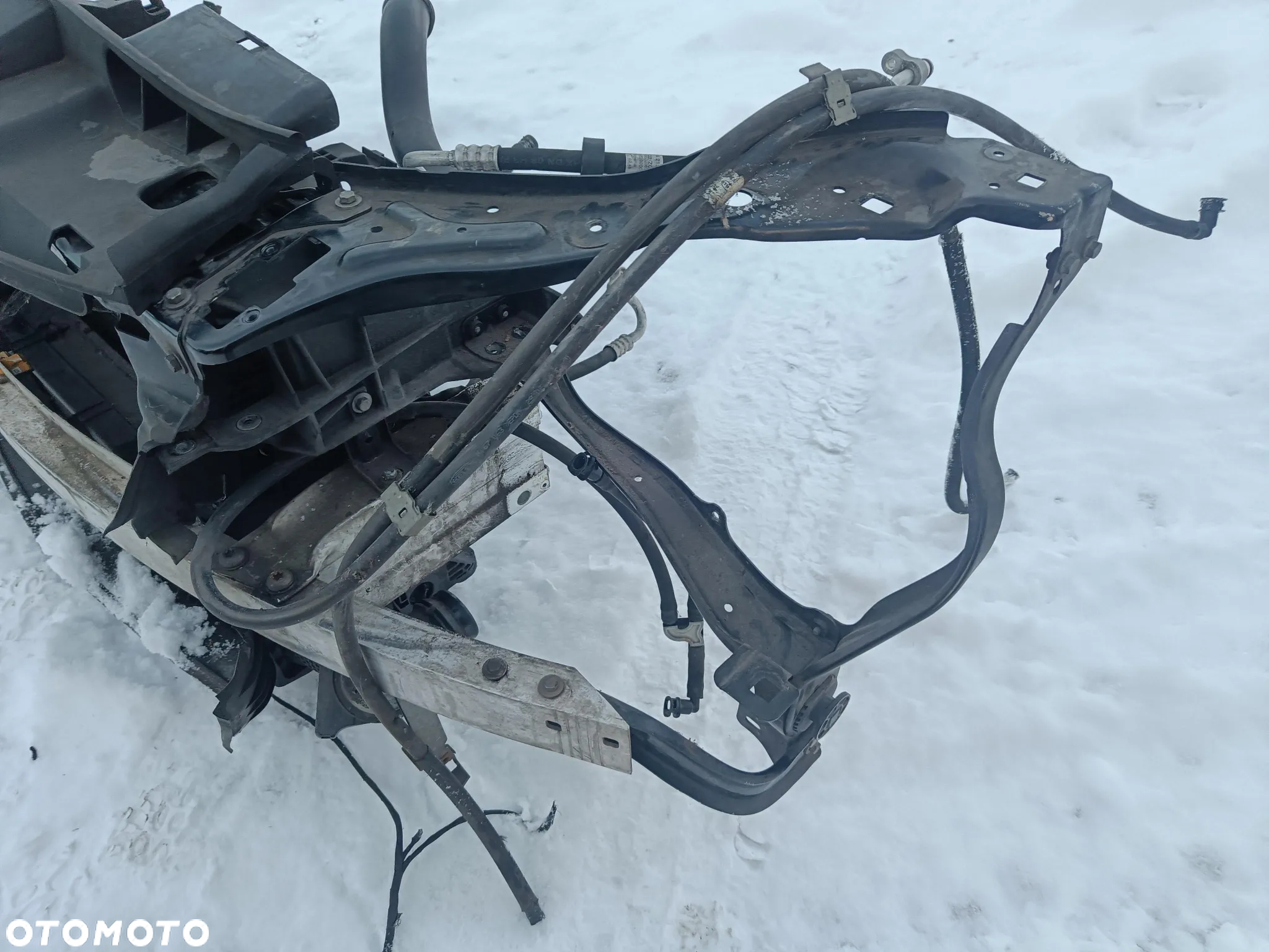MERCEDES W212 Pas Przedni Wzmocnienie czołowe Belka Okular Pas górny - 4