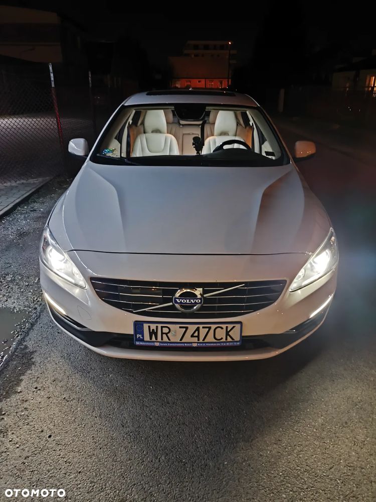 Volvo S60 - 16