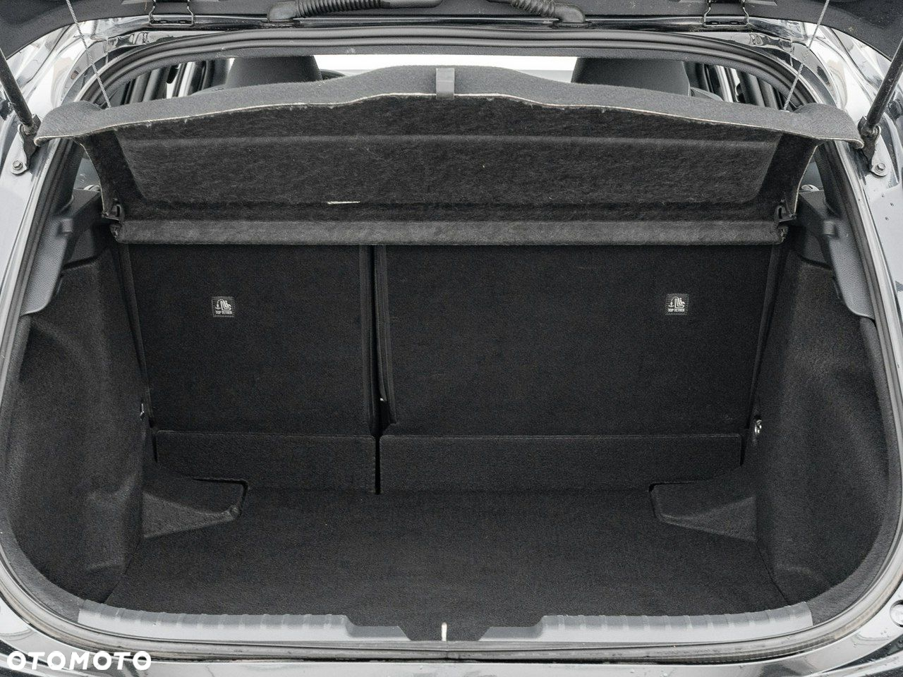 Toyota Corolla 1.8 Hybrid GPF Comfort - 29