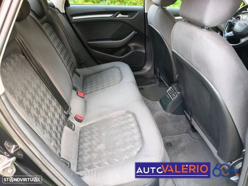 Audi A3 Limousine 1.6 TDI Attraction - 30