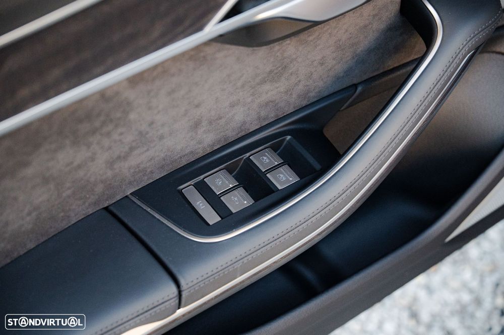 Audi A8 - 34