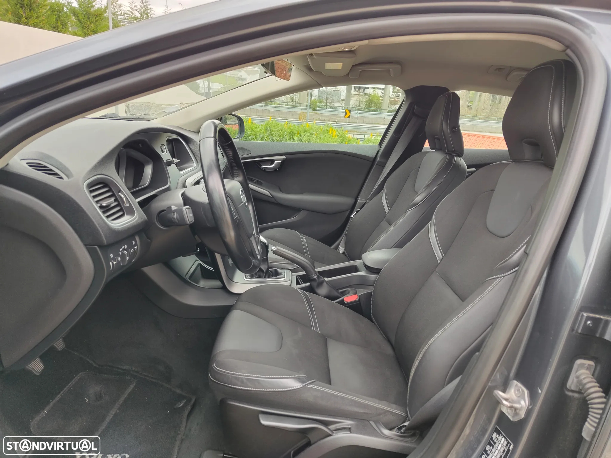 Volvo V40 1.6 D2 Kinetic - 10