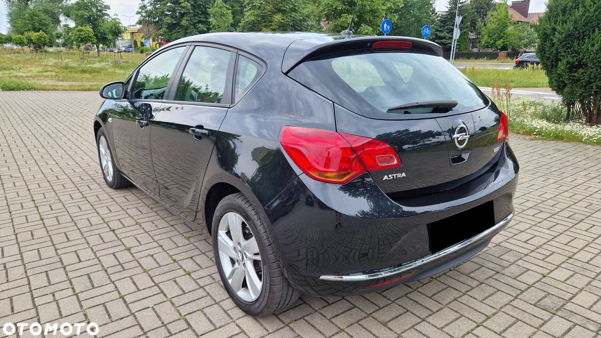 Opel Astra 1.7 CDTI DPF Color Edition - 3