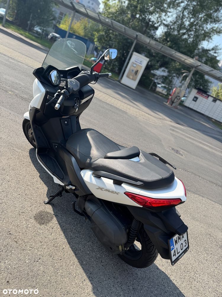 Yamaha X-max - 8
