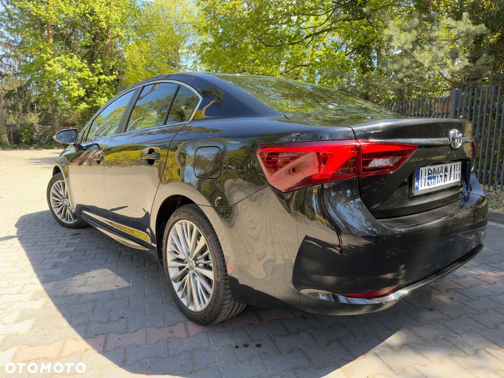 Toyota Avensis 2.0 D-4D Prestige - 6