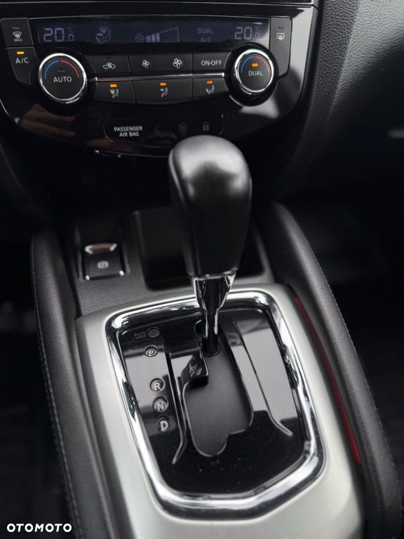 Nissan Qashqai 1.6 DCi Tekna Xtronic EU6 - 24