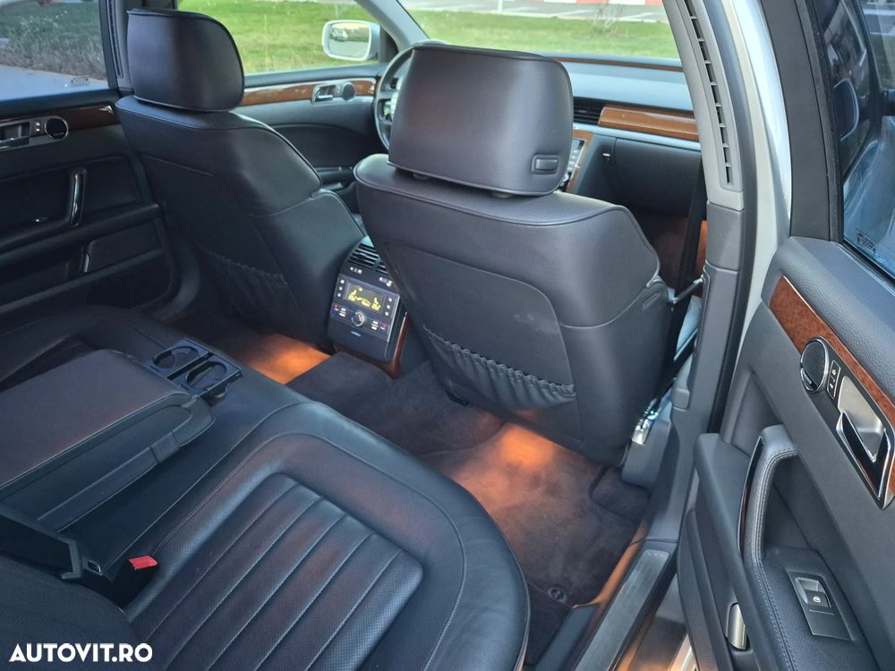 Volkswagen Phaeton - 9