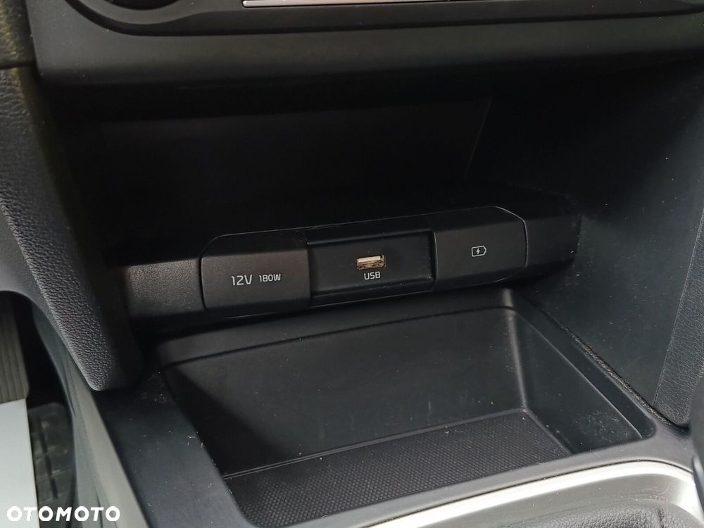 Kia Ceed 1.5 T-GDI M - 25