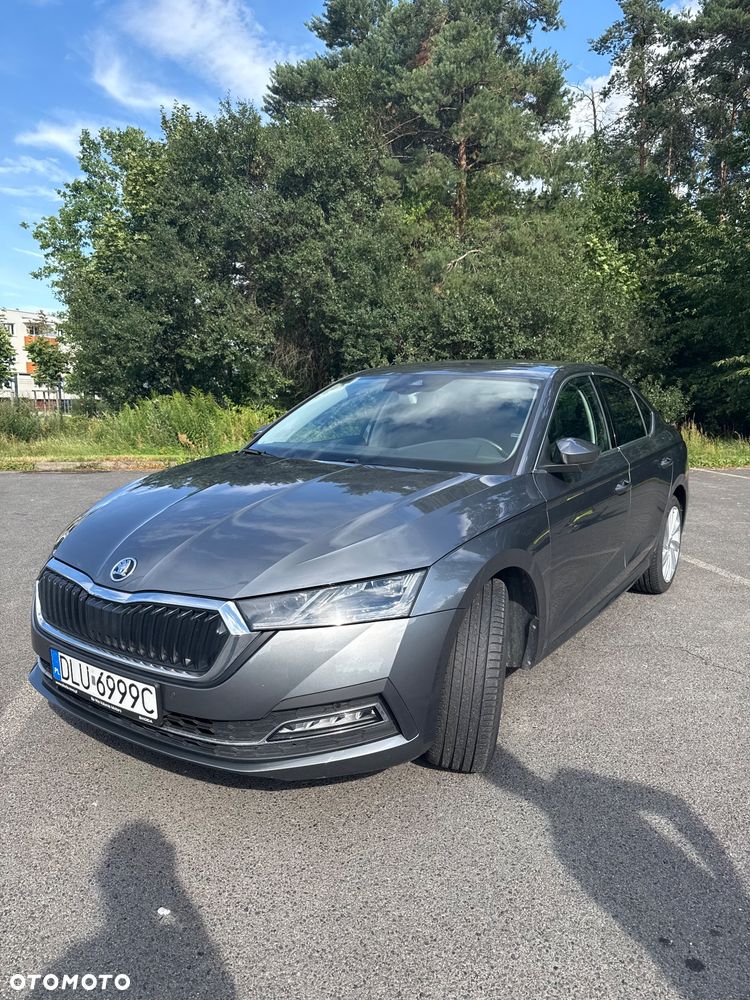 Skoda Octavia 2.0 TDI Style DSG - 1