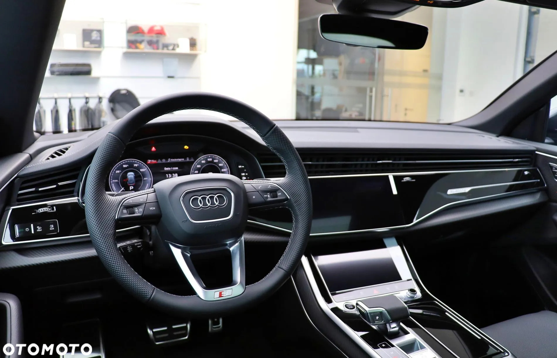 Audi Q8 - 15