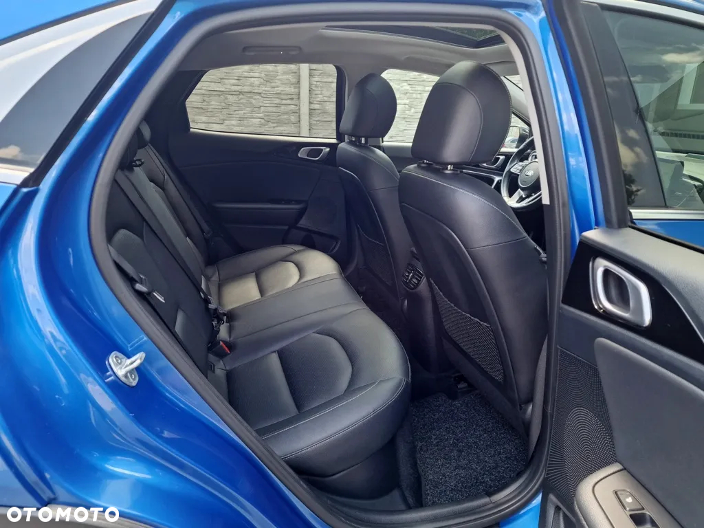Kia XCeed 1.6 GDI PHEV Business Line DCT - 26