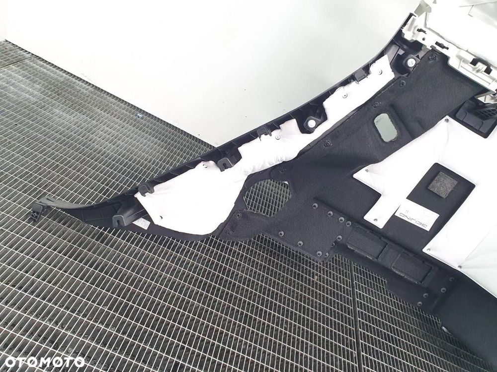 BOCZEK BAGAŻNIKA LEWY TAPICERKA OSŁONA BAIC BEIJING 7 X75 - 8