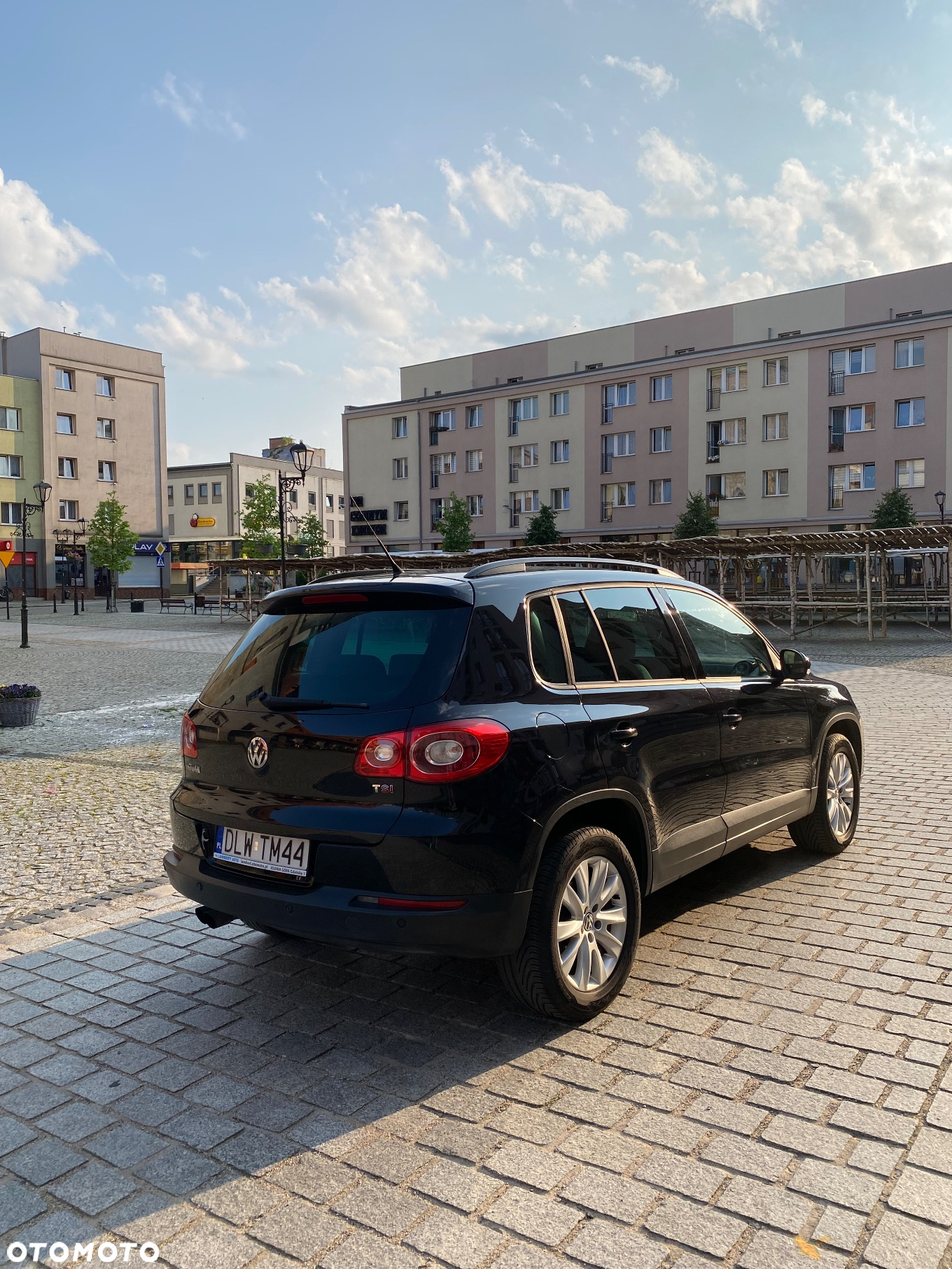 Volkswagen Tiguan - 11