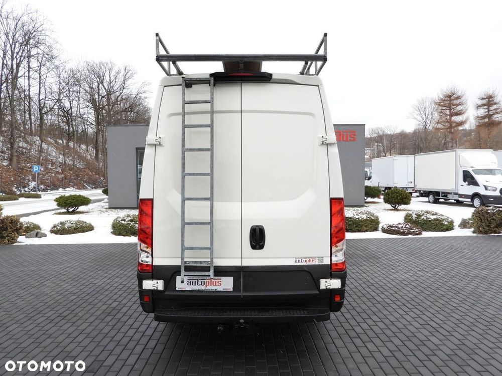 Iveco DAILY 35S14 FURGON BRYGADÓWKA 7 MIEJSC TEMPOMAT  140KM - 23