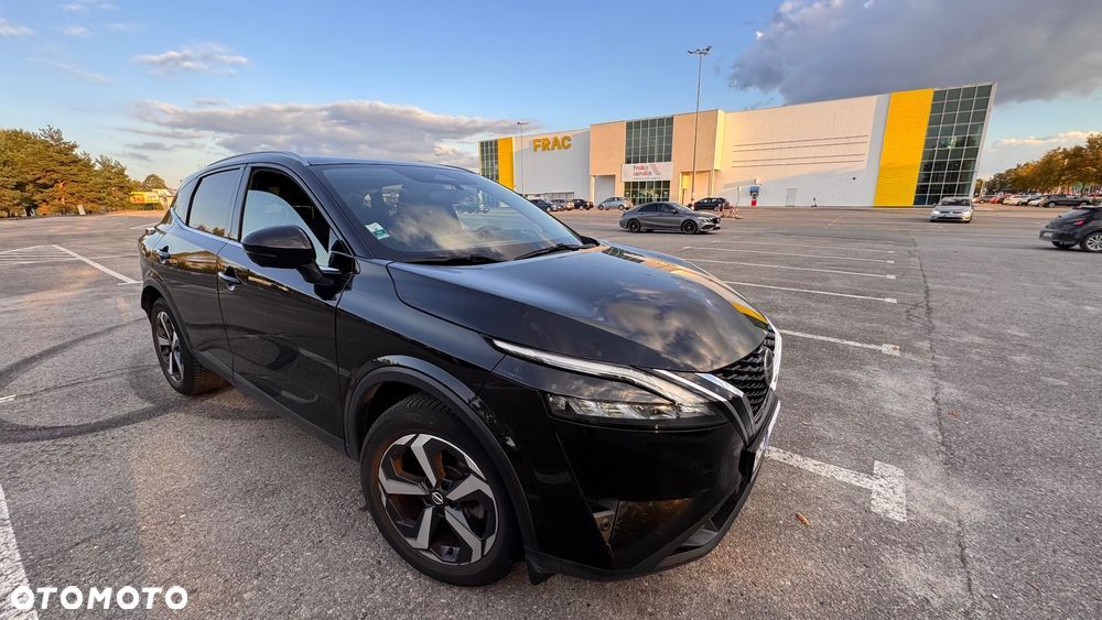 Nissan Qashqai 1.3 DIG-T N-CONNECTA - 9