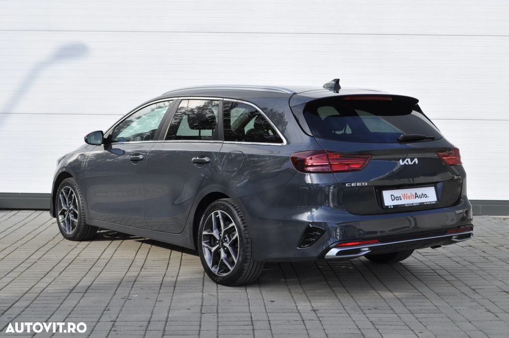 Kia Ceed SW 1.6 GDI DCT OPF Plug-in-Hybrid Platinum Edition - 3